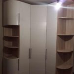 Угловой шкаф с открытыми полками №484